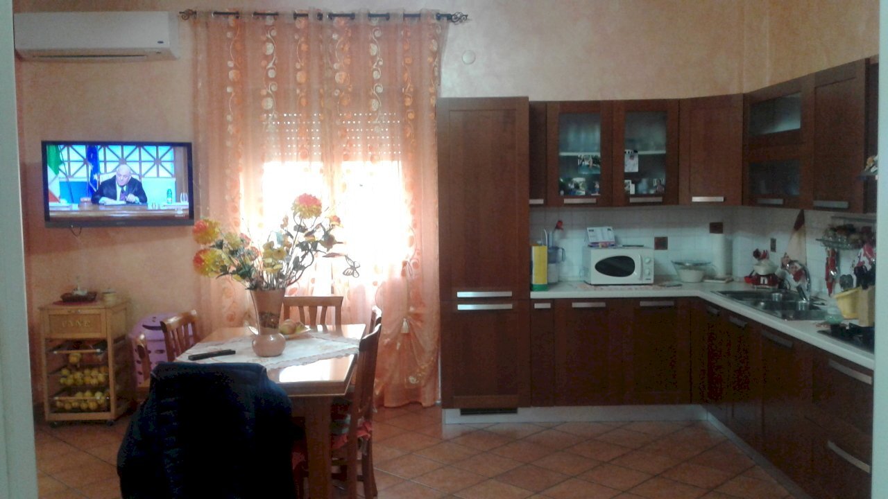 20180507_123540.jpg - Appartamento Via Luigi Settembrini, Lamezia Terme - foto 1