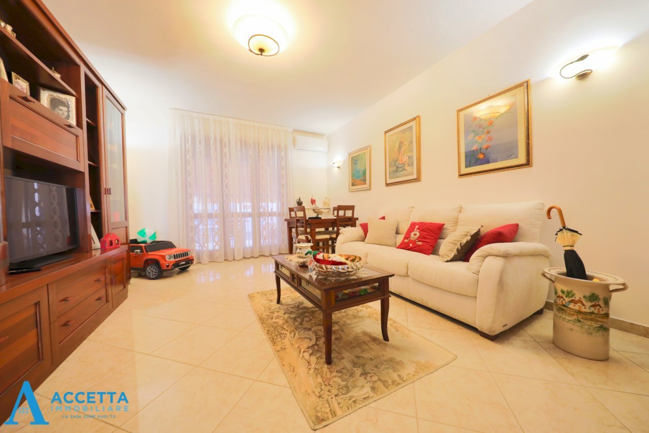 0 salinella52 3 (FILEminimizer).jpg - Quadrilocale Via Salinella 5, Taranto - foto 3