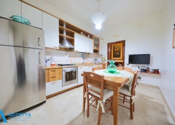 cucina - Trilocale Viale Magna Grecia 104, Taranto - foto 16