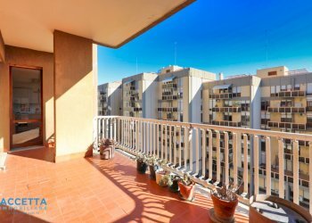 balcone - Quadrilocale Via Plinio 89, Taranto - foto 20