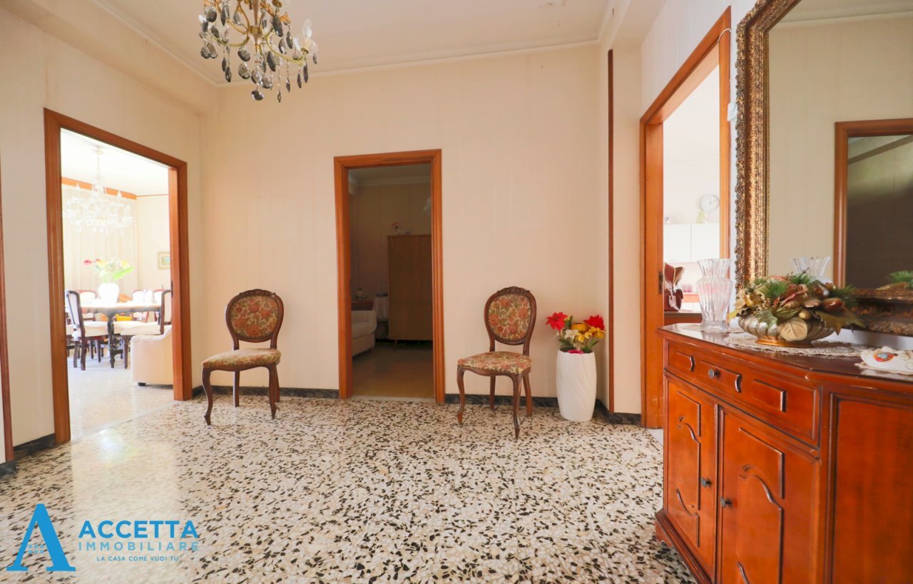 Ingresso - Trilocale Via Elio 56, Taranto - foto 2