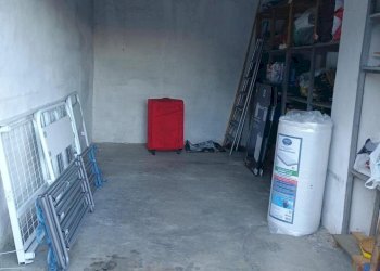 Box (4).jpg - Magazzino Via martiri della libertà 256, Campomorone - foto 3