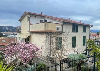 IMG-20250314-WA0003.jpg - Appartamento Via Fontanella 19, La Spezia - foto 1