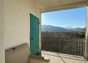 WhatsApp Image 2025-01-14 at 15.30.12 (8).jpeg - Trilocale Varano de' Melegari - foto 17