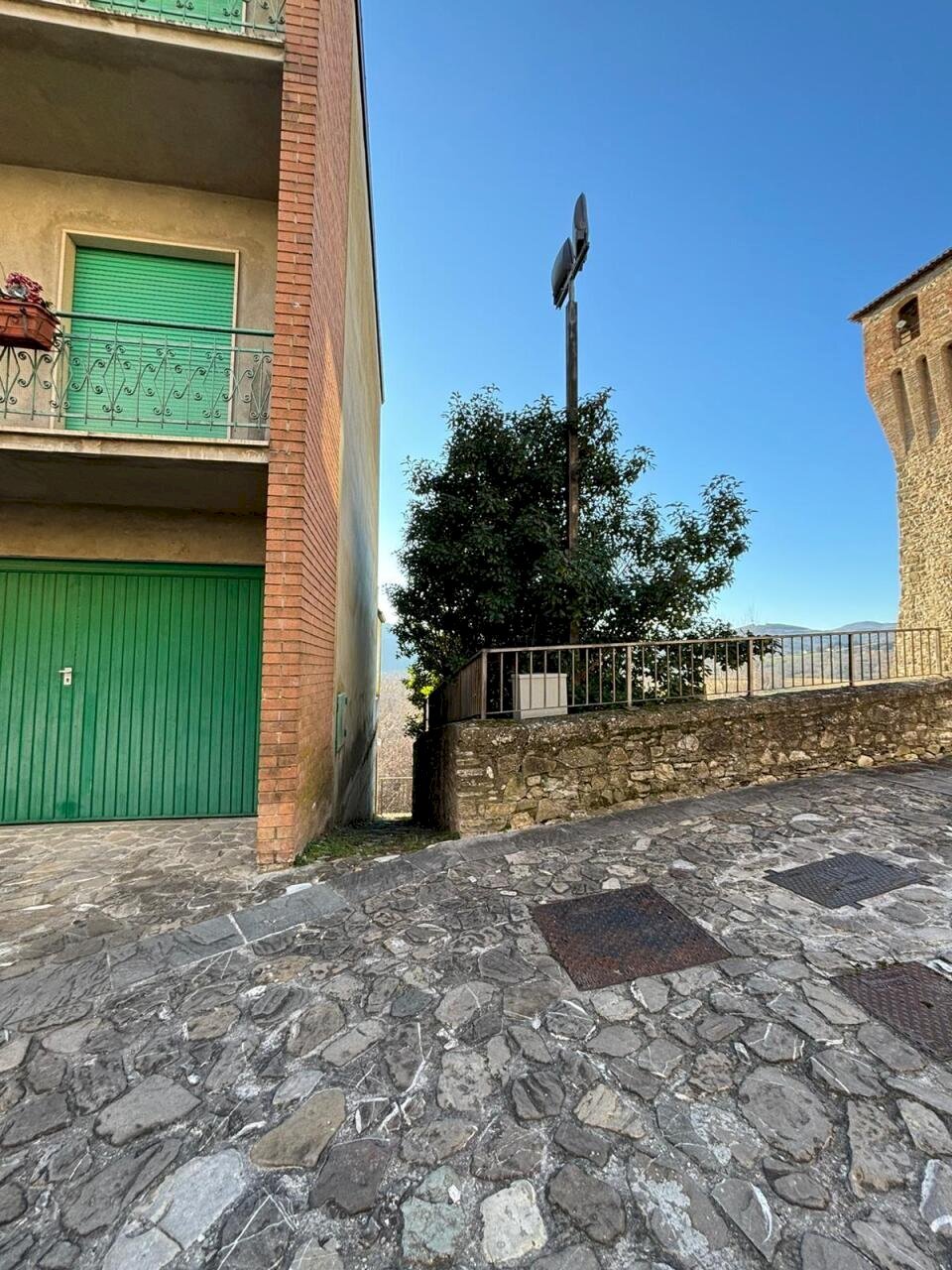 WhatsApp Image 2025-01-14 at 15.32.11 (2).jpeg - Appartamento Varano de' Melegari - foto 2