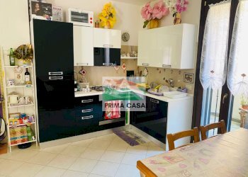 CUCINA - Trilocale VIA DELLE ORTENSIE, Ravenna - foto 3