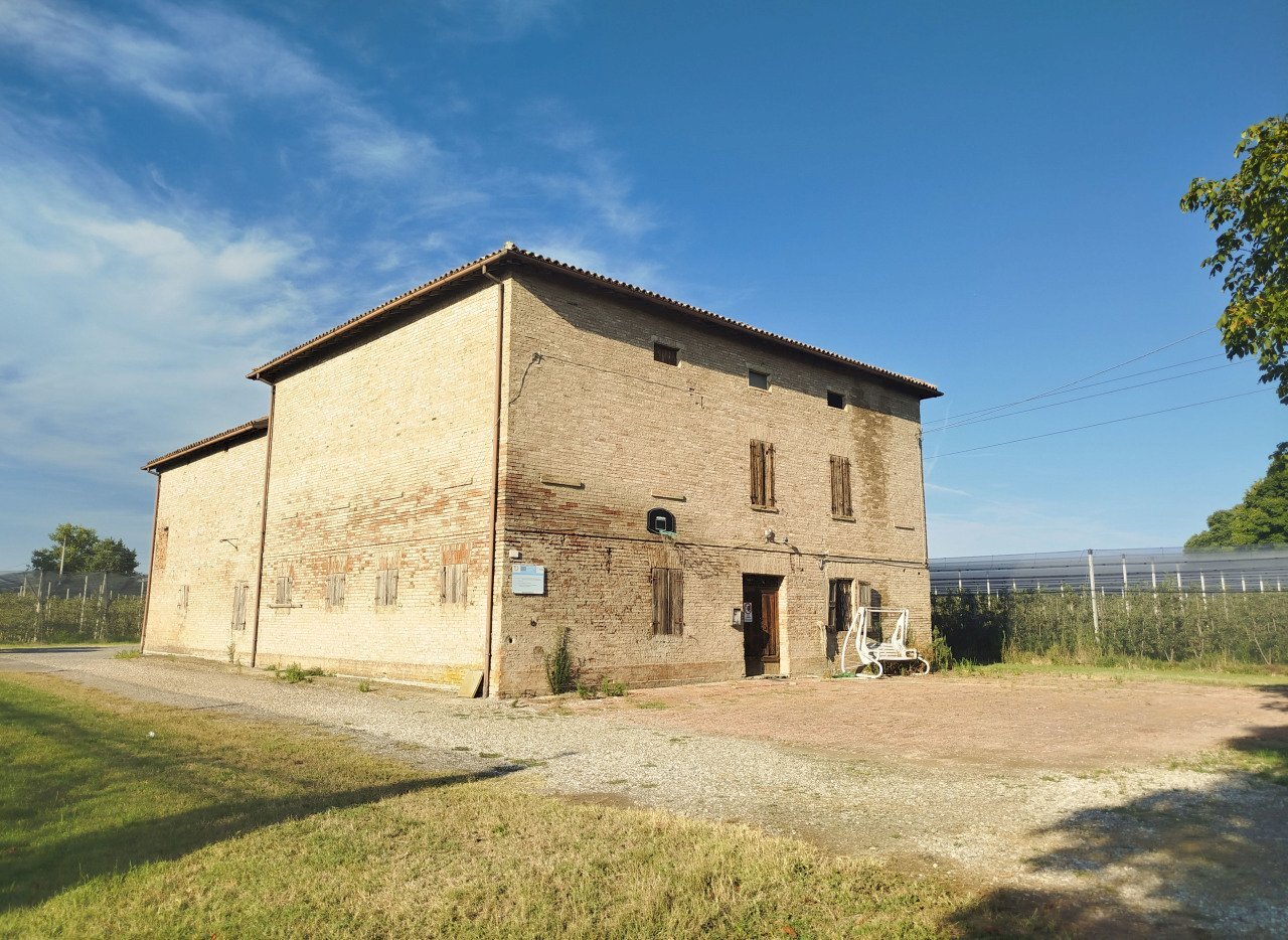 casa_lato2.jpg - Rustic Via Marchiona 3, Modena - photo 3