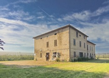 casa lato.jpg - Rustic Via Marchiona 3, Modena - photo 1