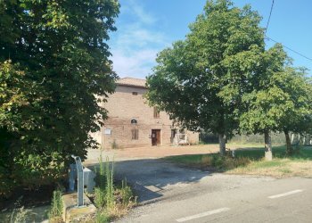 casa ingresso.jpg - Rustic Via Marchiona 3, Modena - photo 2