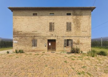 fronte casa.jpg - Rustic Via Marchiona 3, Modena - photo 5