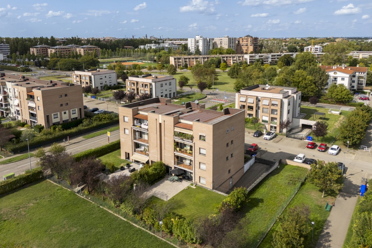 DJI_20250912151519_0260_D.jpg - Three-room apartment Via Aldo Moro 1000, Parma (neighborhood San Lazzaro) - photo 3