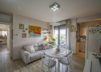 DSC_1543-HDR.jpg - Trilocale Via Aldo Moro 1000, Parma (zona San Lazzaro) - foto 7