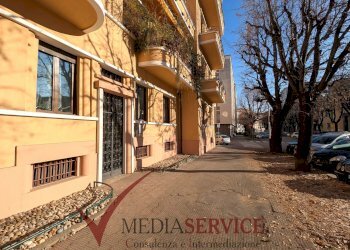 Trilocale Via Silvio Pellico, Cuneo (zona Centro) - foto 1