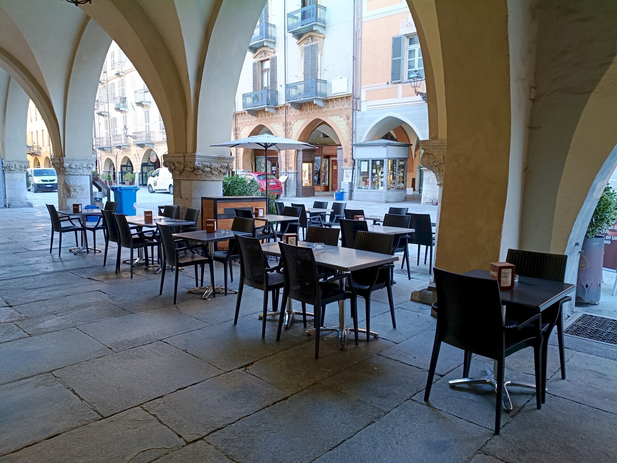 Shop ROMA, 32, Cuneo (neighborhood Centro Storico) - photo 1