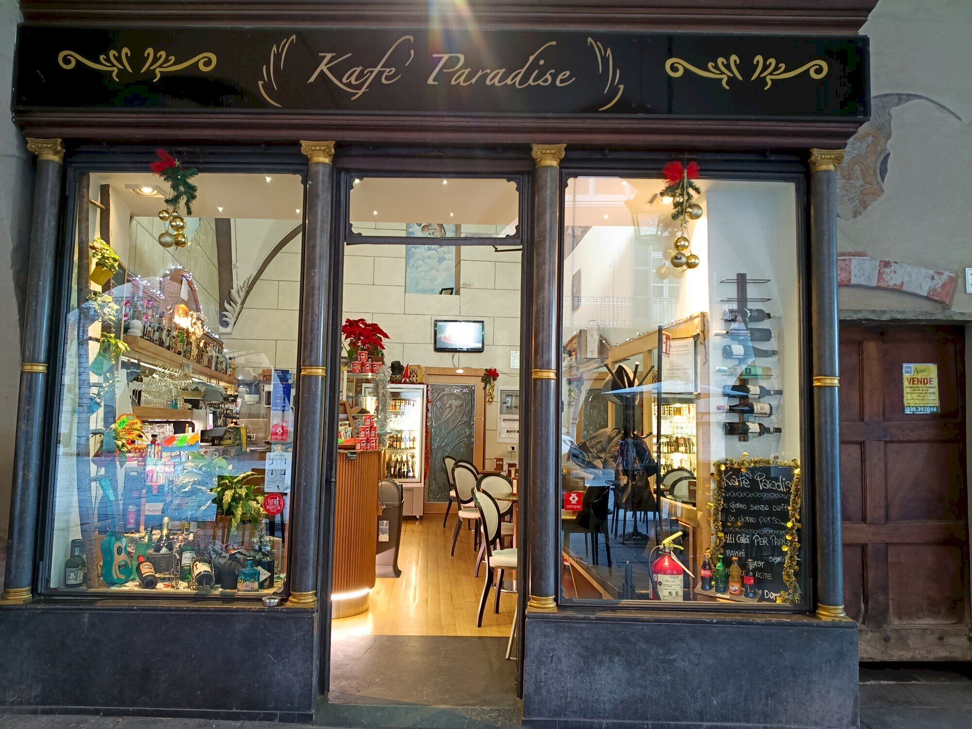 Shop ROMA, 32, Cuneo (neighborhood Centro Storico) - photo 2