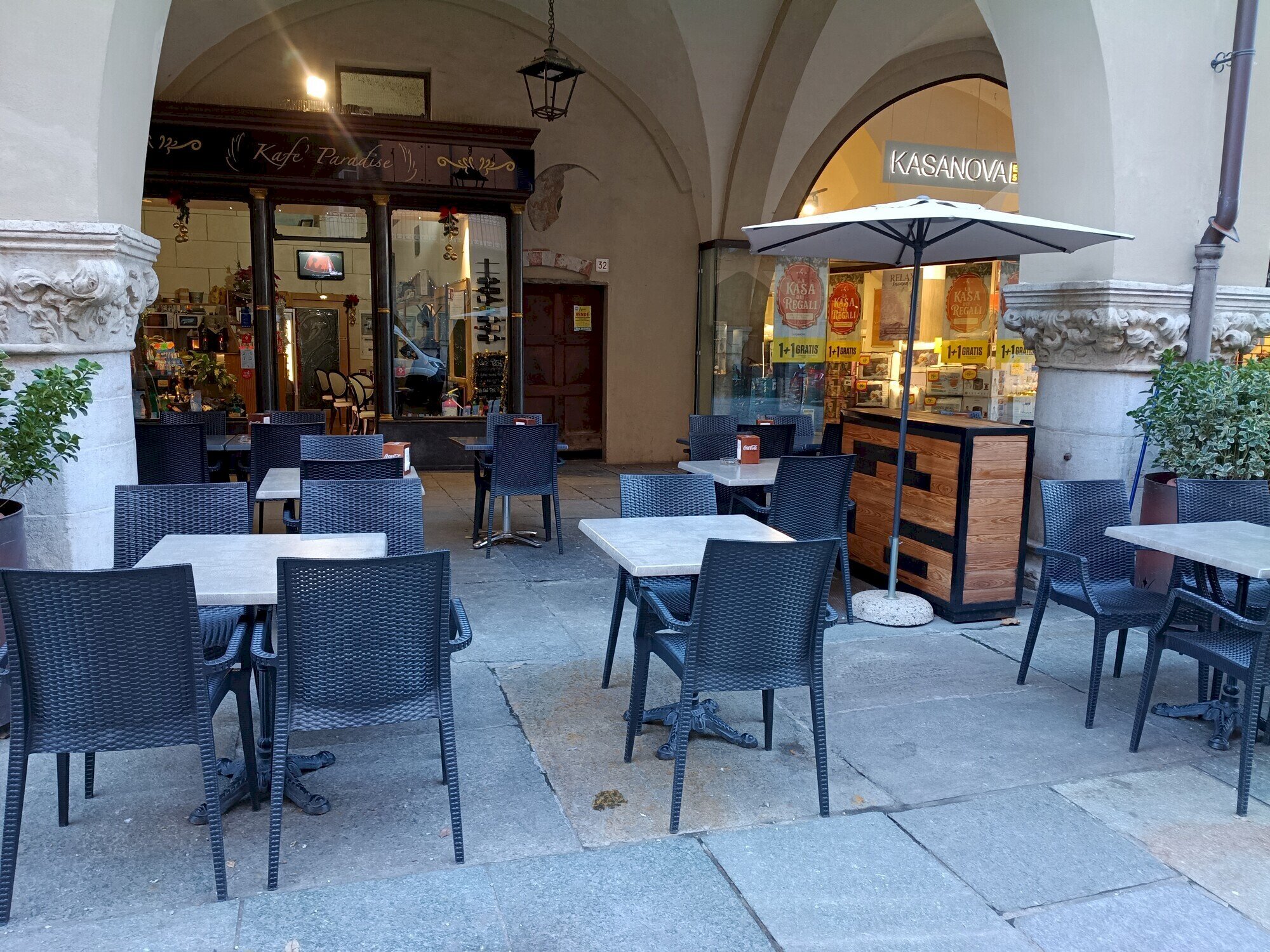 Shop ROMA, 32, Cuneo (neighborhood Centro Storico) - photo 3