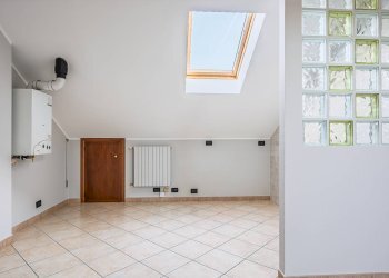 Bilocale Torino (zona Santa Rita) - foto 11