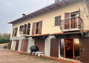 Casa indipendente Via Ca' di Rigone, Castel d'Aiano - foto 1