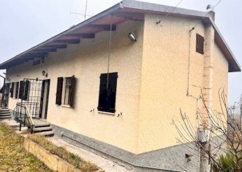 Casa indipendente Via Ca' di Rigone, Castel d'Aiano - foto 17