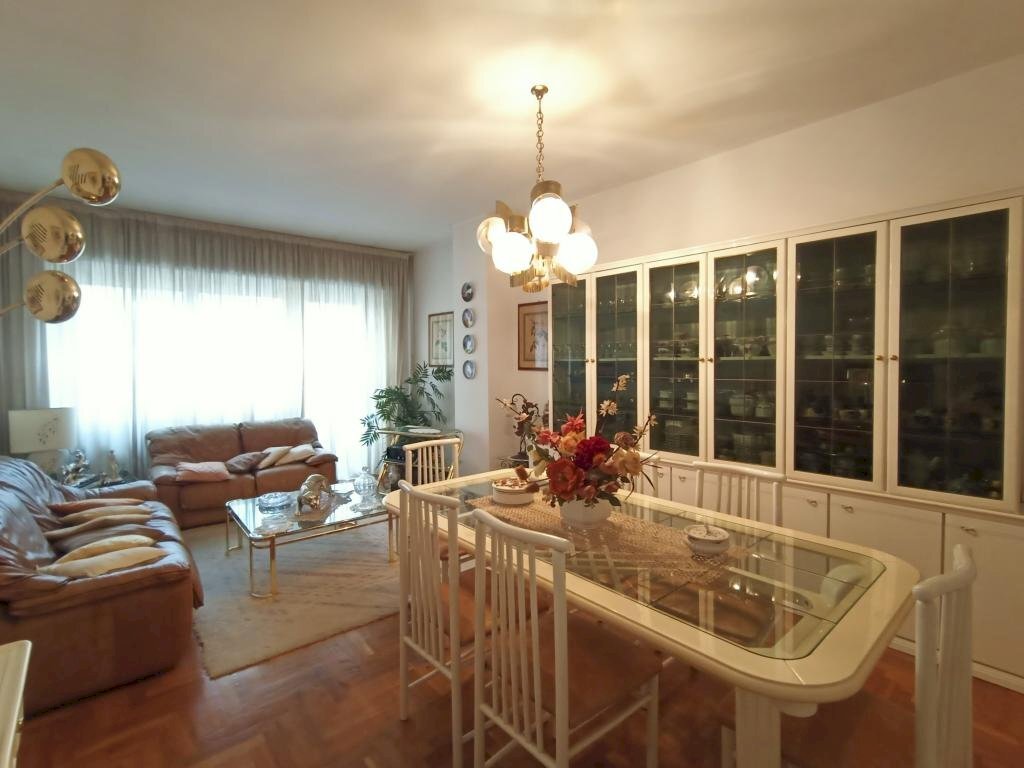 Quadrilocale Piazza Zerbion, Saint-Vincent - foto 1