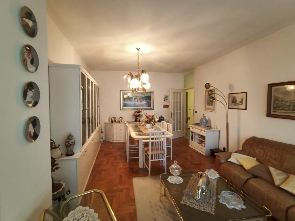 Quadrilocale Piazza Zerbion, Saint-Vincent - foto 2