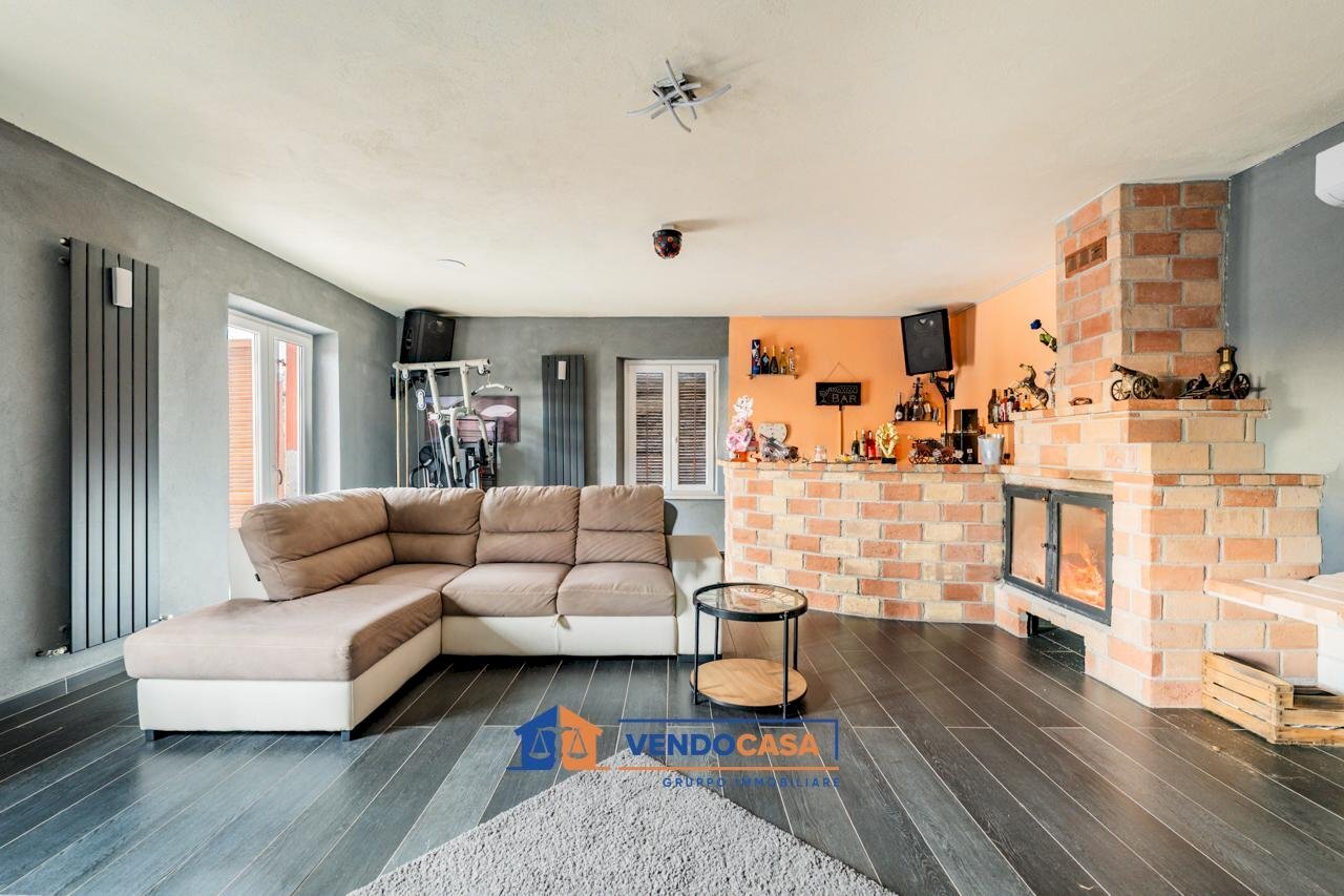 Independent house Villafalletto - photo 2