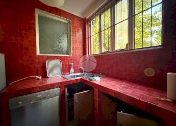 Four-room apartment Viale Papa Giovanni XXIII, Ivrea - photo 3