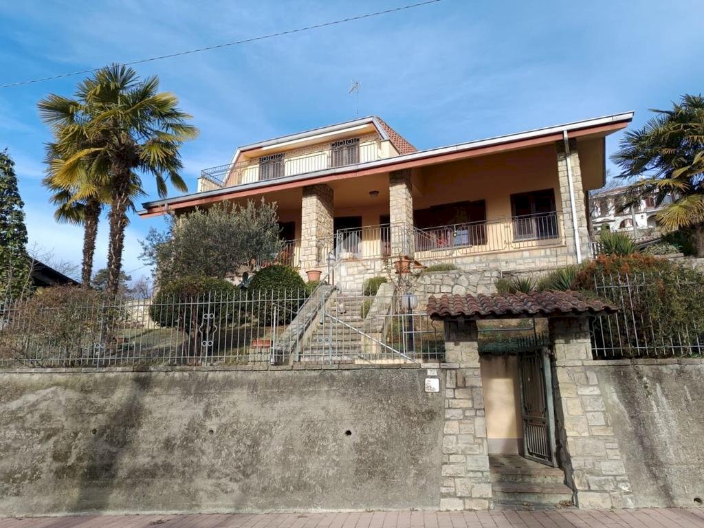 Villa Via Re Umberto, Montegrosso d'Asti - photo 1