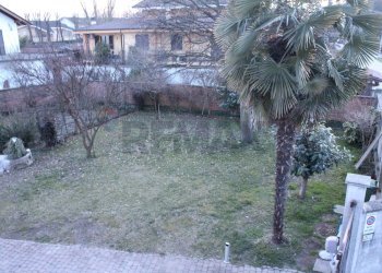 Casa semi indipendente via Michelangelo Buonarroti, 3 
 Crescentino, Crescentino - foto 3