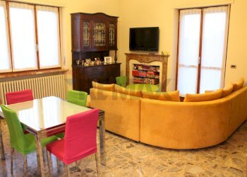 Casa semi indipendente via Michelangelo Buonarroti, 3 
 Crescentino, Crescentino - foto 9