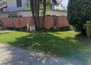 Casa semi indipendente via Michelangelo Buonarroti, 3 
 Crescentino, Crescentino - foto 2