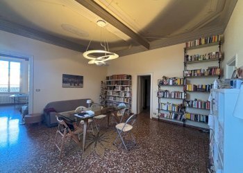 Appartamento Bologna (zona Santo Stefano) - foto 1