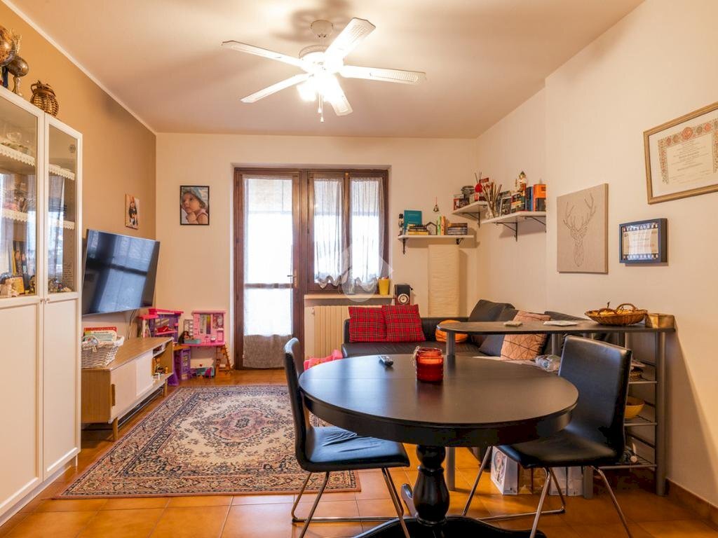 Trilocale Via Vittorio Veneto, Riva presso Chieri - foto 1