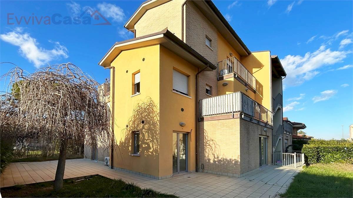 Quadrilocale Via San Girolamo s/n, Ostra - foto 1