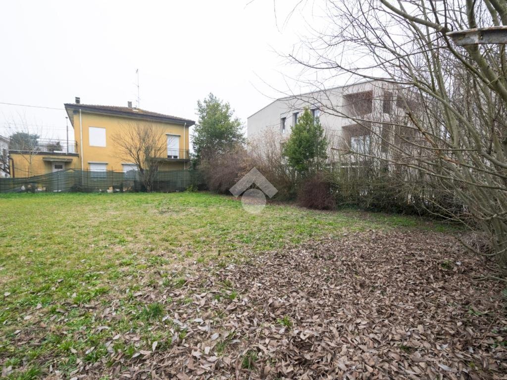 Building land Via 4 Novembre, Novi di Modena - photo 2
