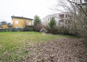 Terreno edificabile Via 4 Novembre, Novi di Modena - foto 2