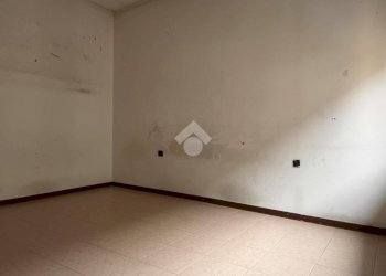 Semi-detached house Via Trieste, Galliate - photo 18