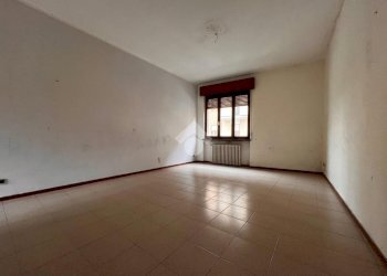 Semi-detached house Via Trieste, Galliate - photo 22