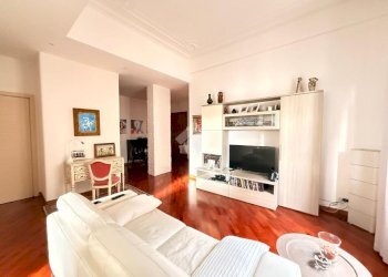 Appartamento Via Cesare Cabella, Genova (zona Castelletto) - foto 1