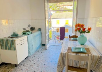 Foto 3 - Quadrilocale Via Liberazione
 
21, Moneglia - foto 3