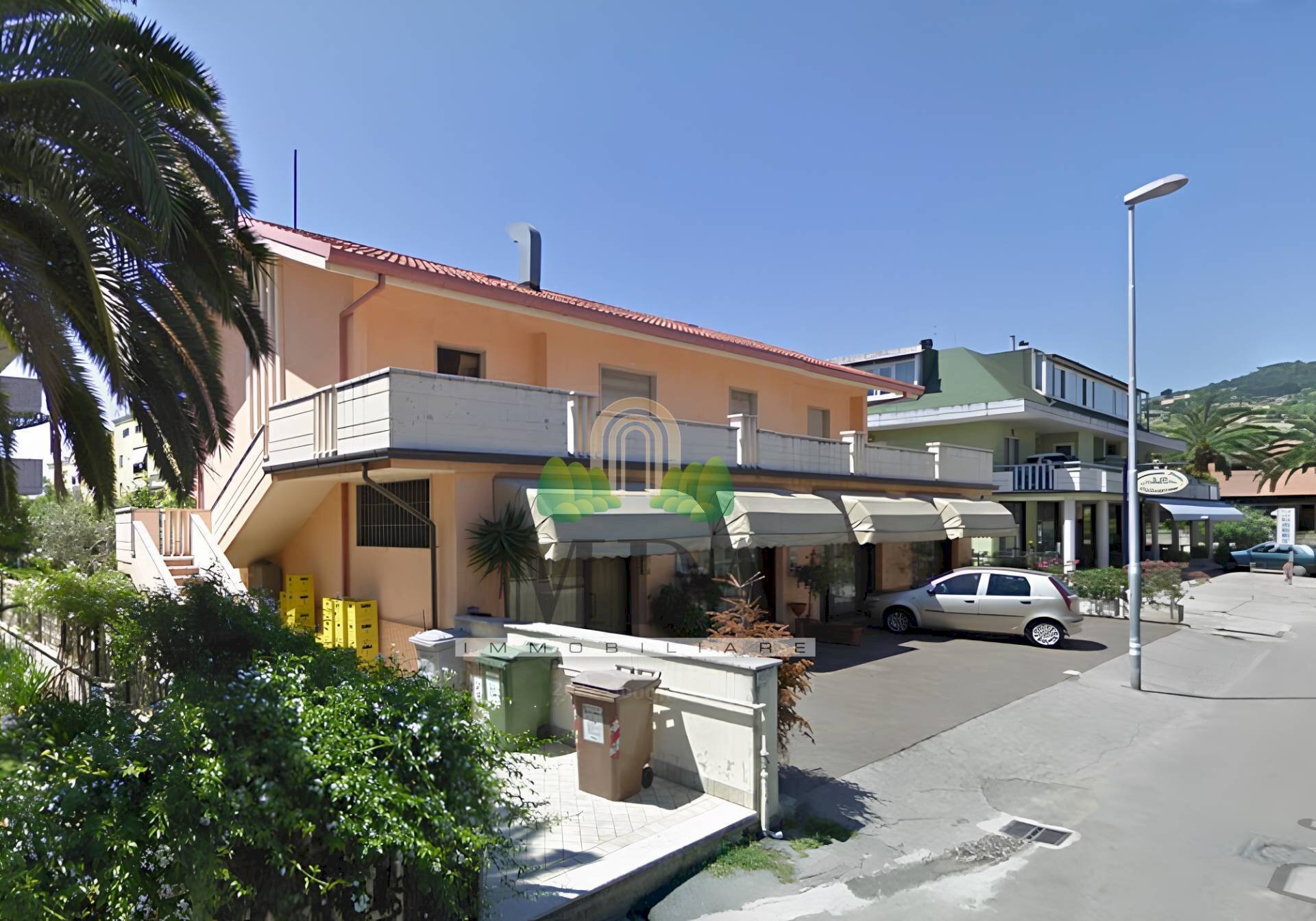 Foto 2 - Locale Commerciale VIA BOLZANO, Martinsicuro - foto 2