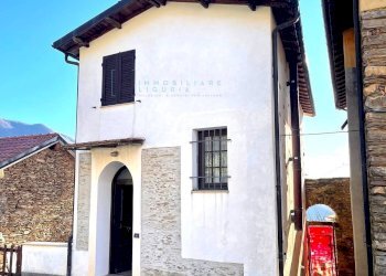 Foto 1 - Rustico Piazza dell'assunta, Pieve di Teco - foto 1