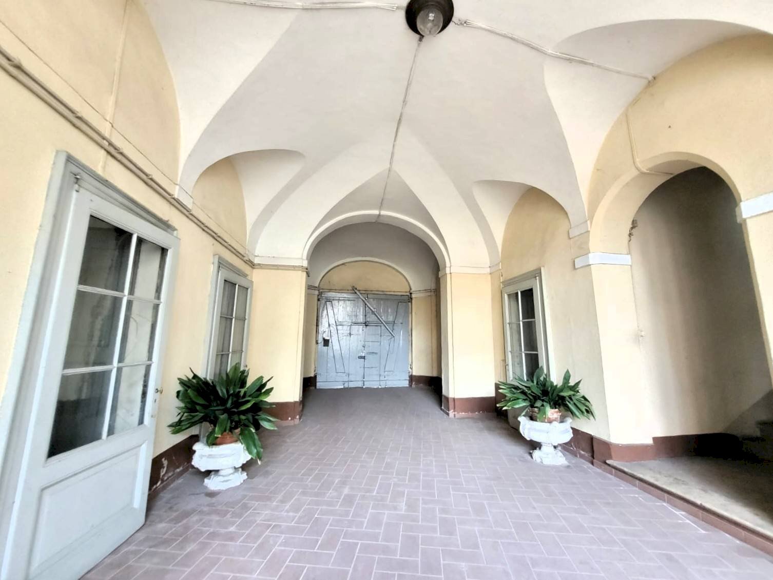 Foto 1 - Stabile - Palazzo Via Ascoli
 
33, Castiglione delle Stiviere - foto 1