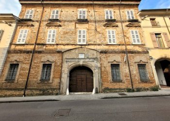 Foto 6 - Stabile - Palazzo Via Ascoli
 
33, Castiglione delle Stiviere - foto 6