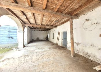 Foto 13 - Stabile - Palazzo Via Ascoli
 
33, Castiglione delle Stiviere - foto 13