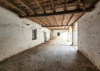 Foto 20 - Stabile - Palazzo Via Ascoli
 
33, Castiglione delle Stiviere - foto 20