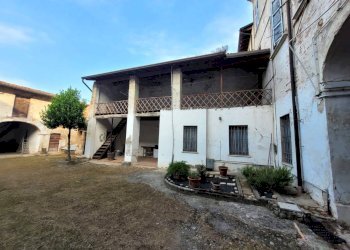 Foto 24 - Stabile - Palazzo Via Ascoli
 
33, Castiglione delle Stiviere - foto 24