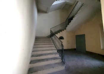 Foto 32 - Stabile - Palazzo Via Ascoli
 
33, Castiglione delle Stiviere - foto 32