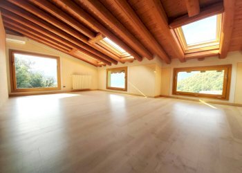 Foto 1 - Villa Via Giulia Ravelli
 
90, Villa Carcina - foto 1