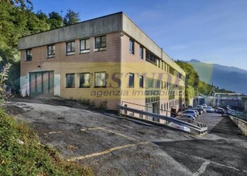 Foto 3 - Capannone Via per Maggiana
 
20, Mandello del Lario - foto 3